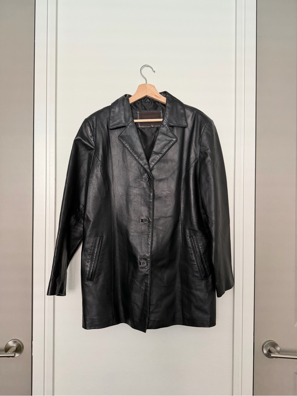 VINTAGE • donna michi leather jacket